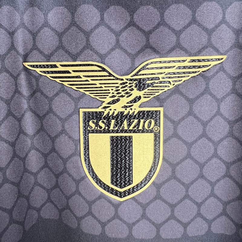 CAMISOLA LAZIO EDIÇÃO ESPECIAL DE ANIVERSÁRIO I 23/24 homem